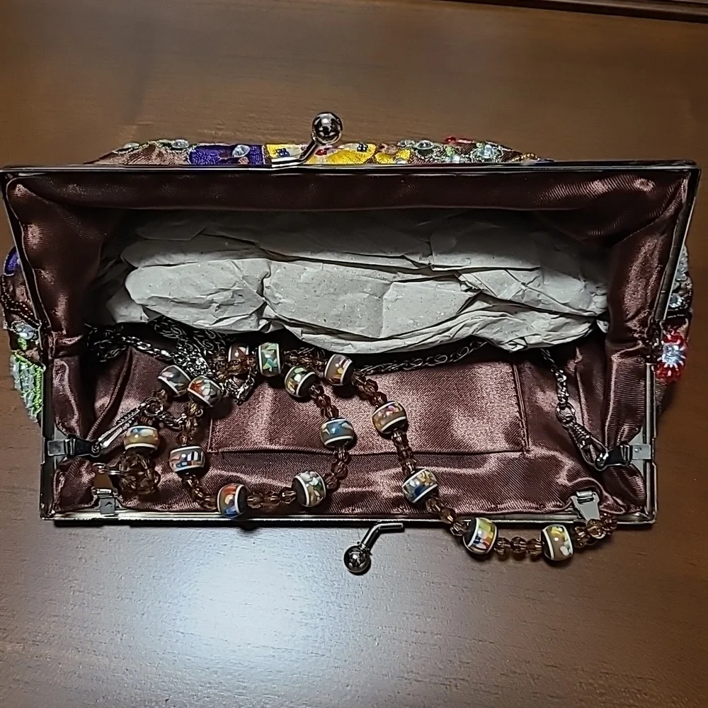 Purse - Picture 2 of 2